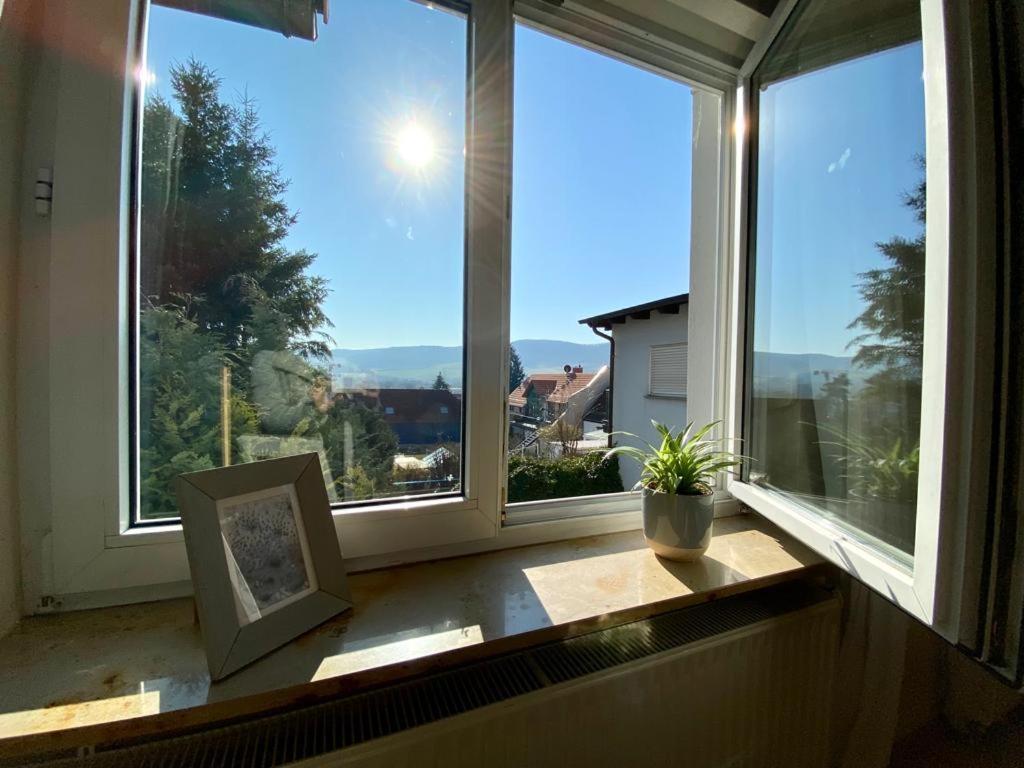 Ferienwohnung Bergblick Jena Esterno foto