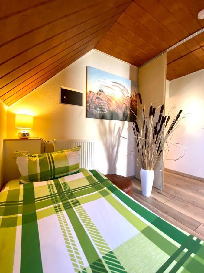 Ferienwohnung Bergblick Jena Esterno foto