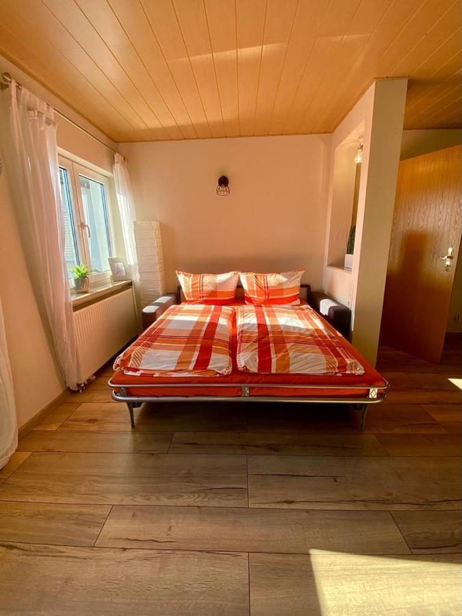 Ferienwohnung Bergblick Jena Esterno foto